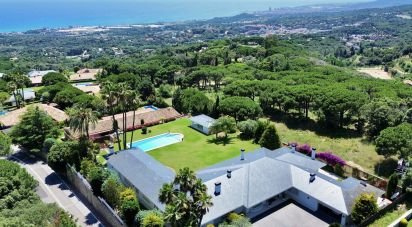 Casa 8 habitaciones de 885 m² en Sant Vicenç de Montalt (08394)