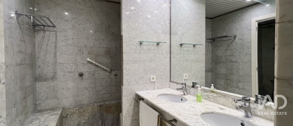 Casa 8 habitaciones de 885 m² en Sant Vicenç de Montalt (08394)