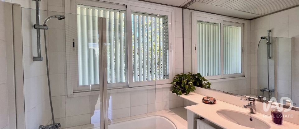 Casa 8 habitaciones de 885 m² en Sant Vicenç de Montalt (08394)