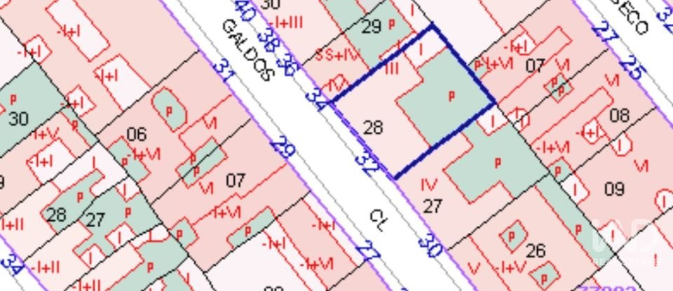 Immeuble de 576 m² à León (24009)