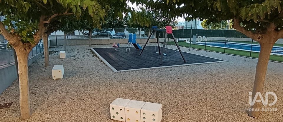 Pis 3 habitacions de 135 m² a Dolores (03150)