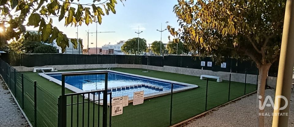 Pis 3 habitacions de 135 m² a Dolores (03150)