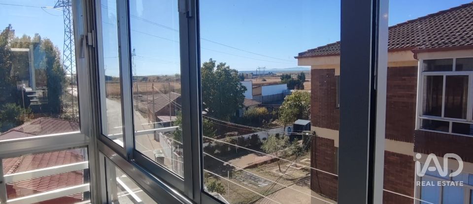 Apartment 2 bedrooms of 68 m² in Hospital de Órbigo (24286)