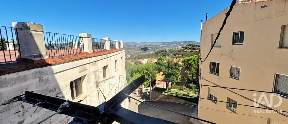 Immeuble de 1 080 m² à Benasal (12160)
