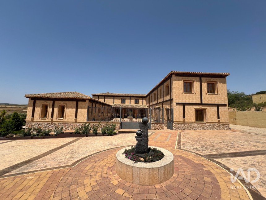 Terreny agrícola de 7.400.000 m² a Lezuza (02160)