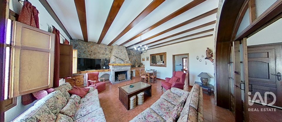 Terreny agrícola de 7.400.000 m² a Lezuza (02160)