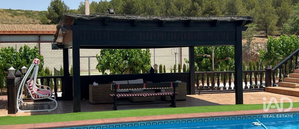 Terreny agrícola de 7.400.000 m² a Lezuza (02160)