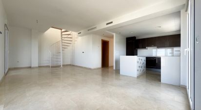 Ático 3 habitaciones de 192 m² en Pego (03780)