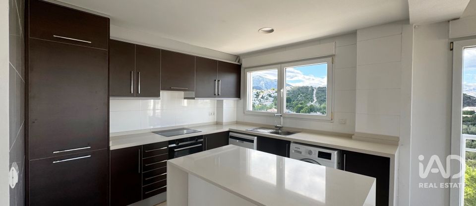 Ático 3 habitaciones de 192 m² en Pego (03780)