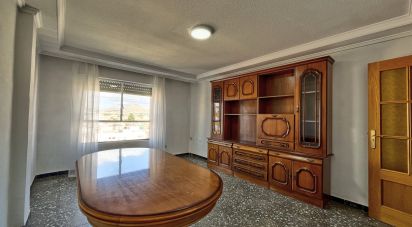 Apartment 3 bedrooms of 86 m² in Novelda (03660)