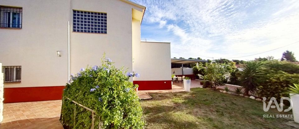 Casa 3 habitaciones de 157 m² en Salou (43840)