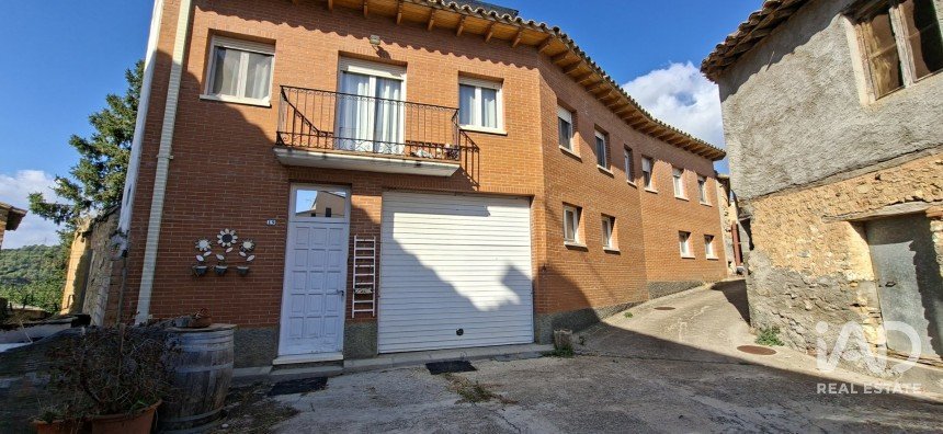 Apartment in house  4 bedrooms of 190 m² in Secastilla (22439)