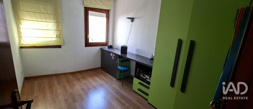 Apartment in house  4 bedrooms of 190 m² in Secastilla (22439)