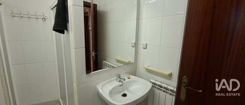 Apartment in house  4 bedrooms of 190 m² in Secastilla (22439)