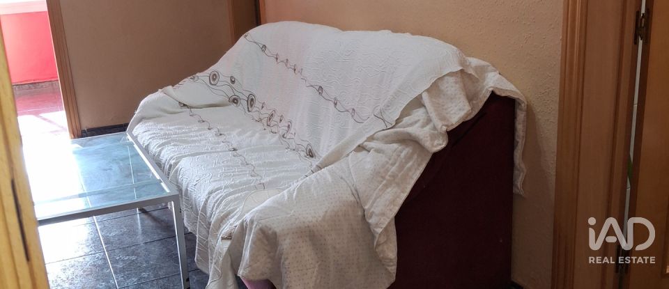 Piso 3 habitaciones de 69 m² en Sabadell (08204)