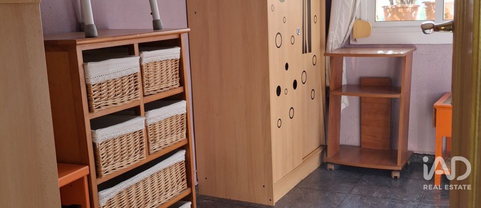 Piso 3 habitaciones de 69 m² en Sabadell (08204)