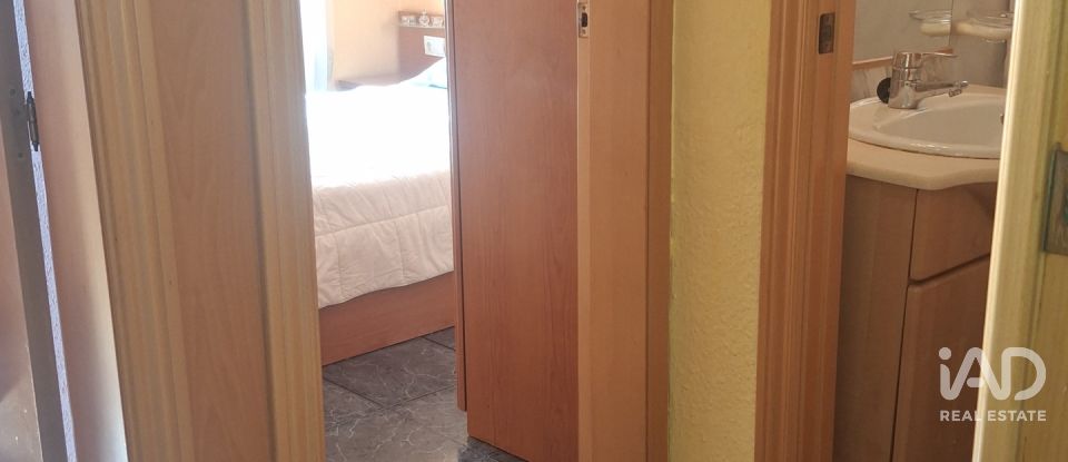 Piso 3 habitaciones de 69 m² en Sabadell (08204)