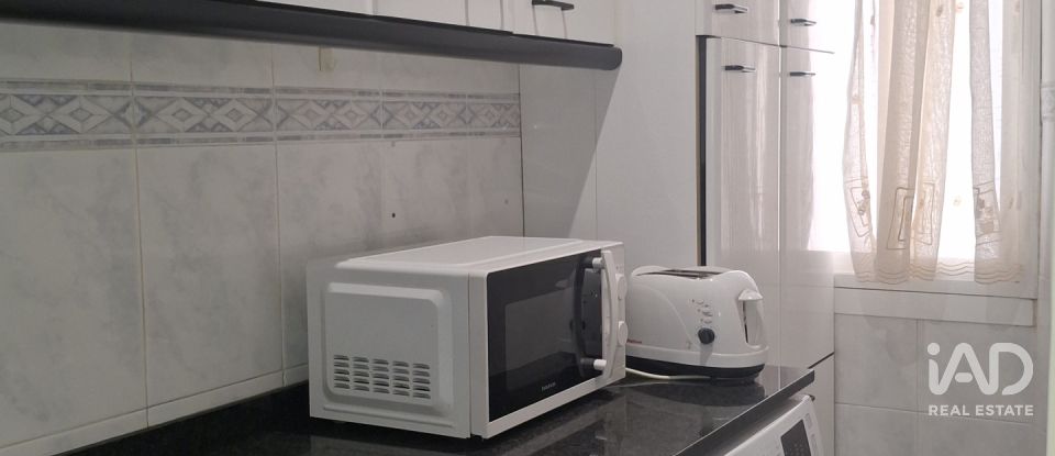 Piso 3 habitaciones de 69 m² en Sabadell (08204)