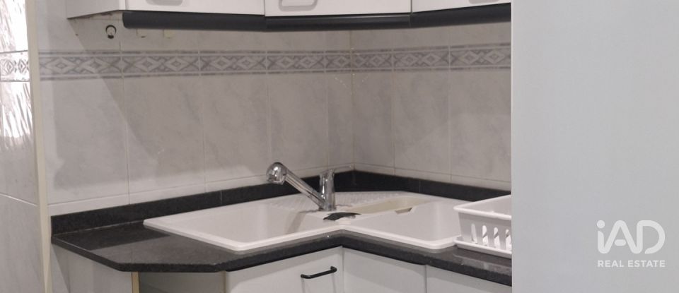 Piso 3 habitaciones de 69 m² en Sabadell (08204)