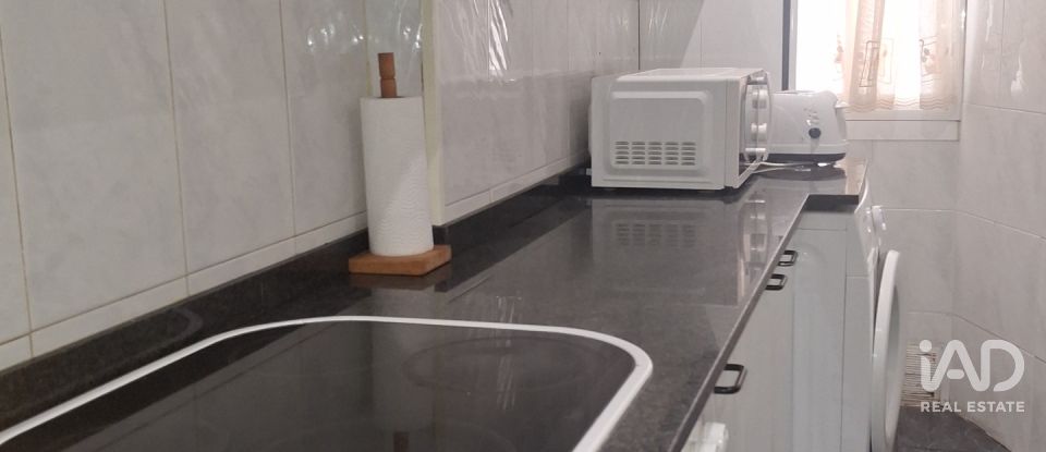 Piso 3 habitaciones de 69 m² en Sabadell (08204)