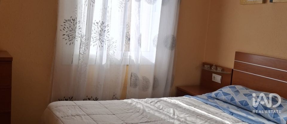 Piso 3 habitaciones de 69 m² en Sabadell (08204)