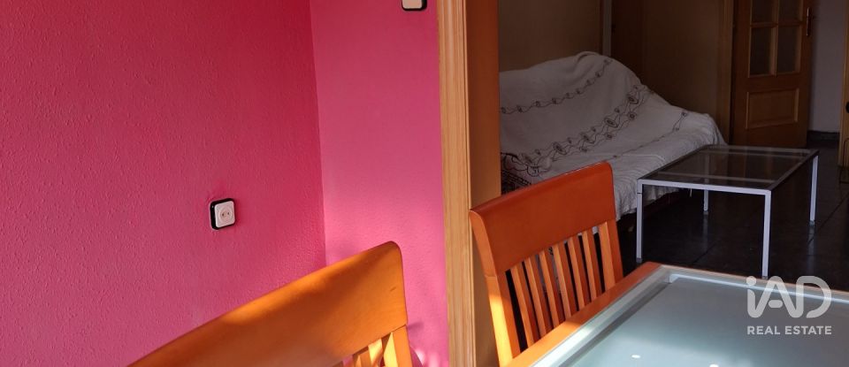 Piso 3 habitaciones de 69 m² en Sabadell (08204)