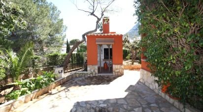 Cottage 3 bedrooms of 215 m² in Dénia (03700)