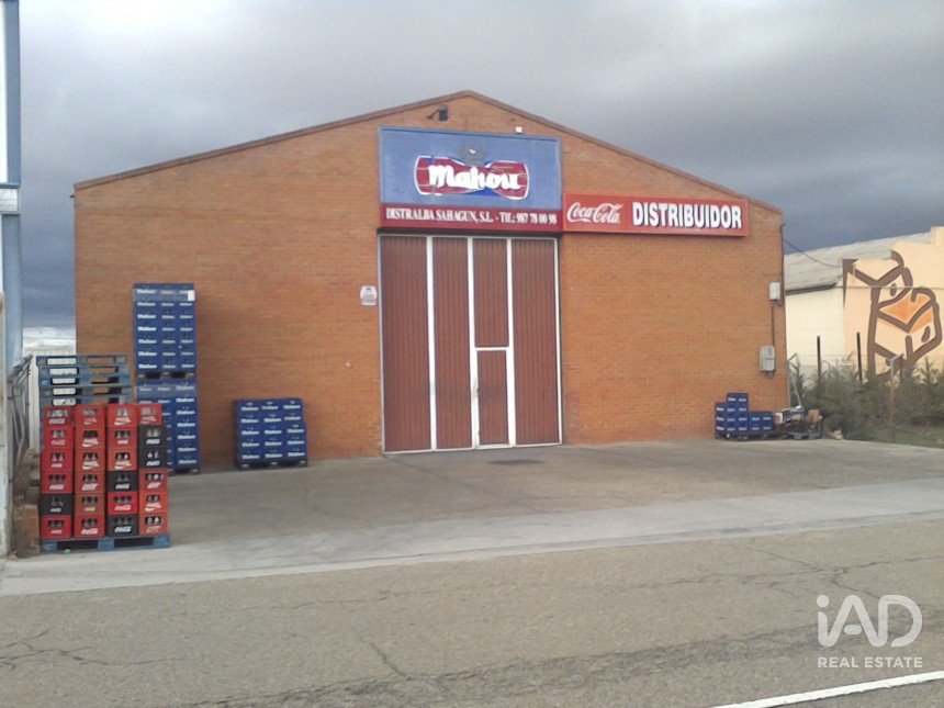 Immeuble de 443 m² à Sahagún (24320)