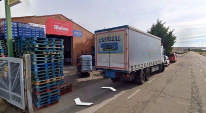 Edifici d'apartaments de 443 m² a Sahagún (24320)