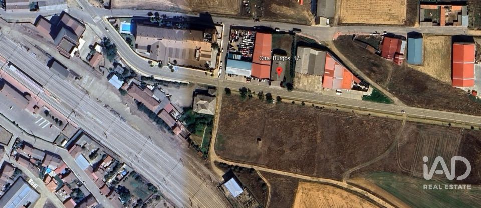 Immeuble de 443 m² à Sahagún (24320)