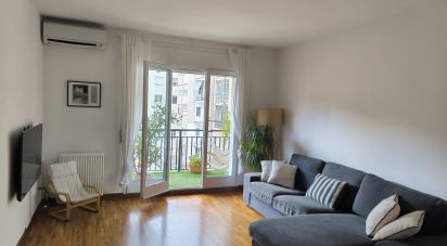 Piso 4 habitaciones de 98 m² en Barcelona (08013)