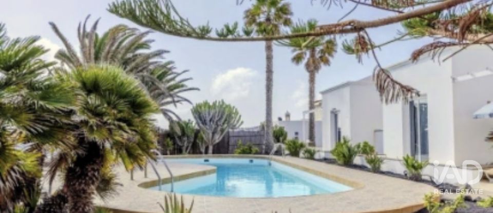 Châlet 2 chambres de 60 m² à Mala (35543)