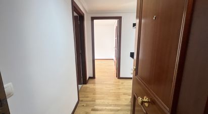 Apartment 2 bedrooms of 66 m² in Oviedo (33012)