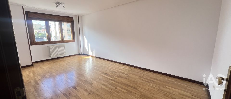 Appartement 2 chambres de 66 m² à Oviedo (33012)