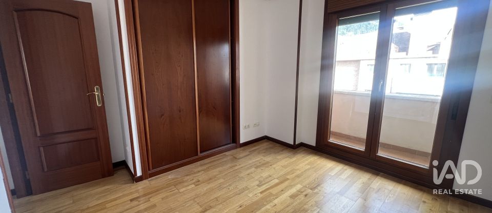 Appartement 2 chambres de 66 m² à Oviedo (33012)