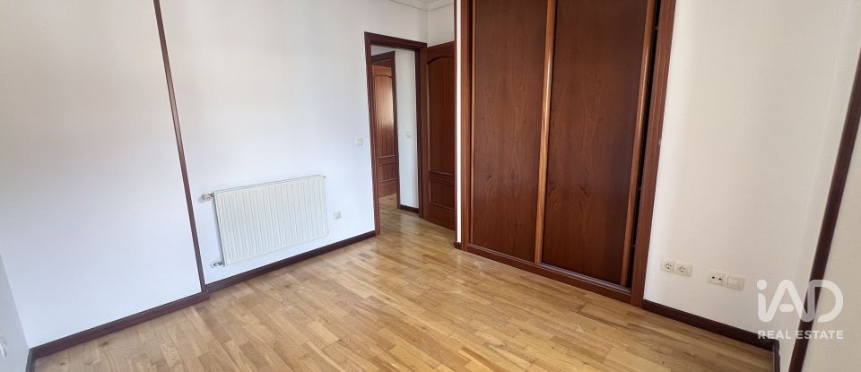 Appartement 2 chambres de 66 m² à Oviedo (33012)