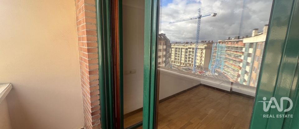 Appartement 2 chambres de 66 m² à Oviedo (33012)