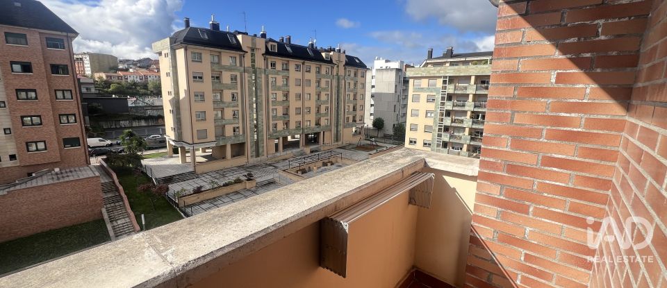 Appartement 2 chambres de 66 m² à Oviedo (33012)