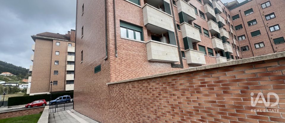 Appartement 2 chambres de 66 m² à Oviedo (33012)