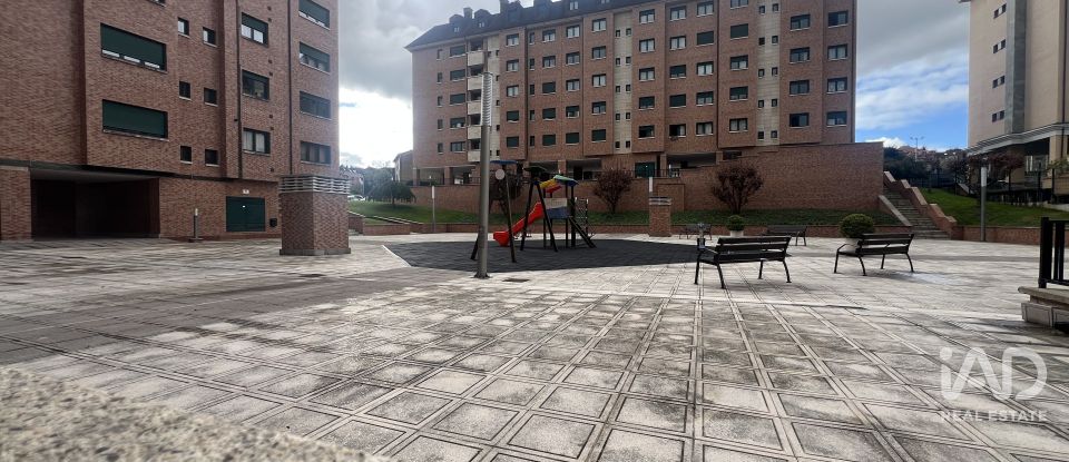 Appartement 2 chambres de 66 m² à Oviedo (33012)