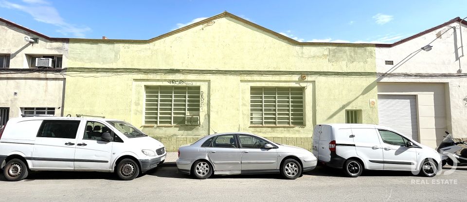 Shop / premises commercial of 360 m² in Sabadell (08203)