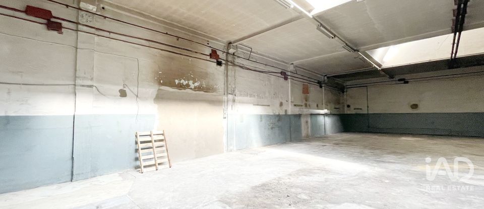 Shop / premises commercial of 360 m² in Sabadell (08203)