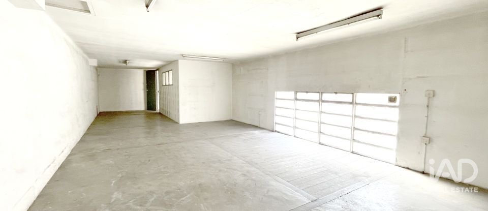 Shop / premises commercial of 360 m² in Sabadell (08203)