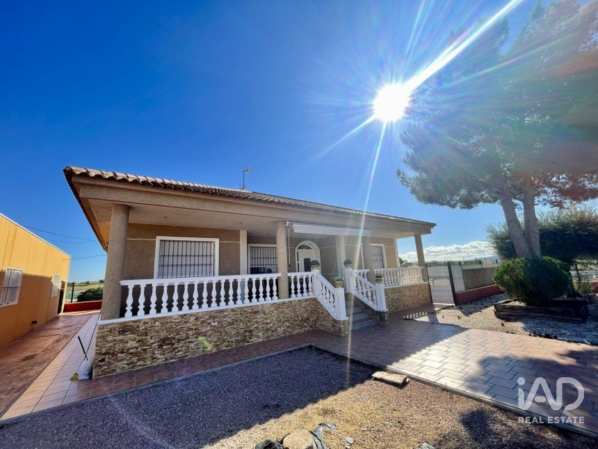 Cottage 4 bedrooms of 294 m² in El Raal (30139)