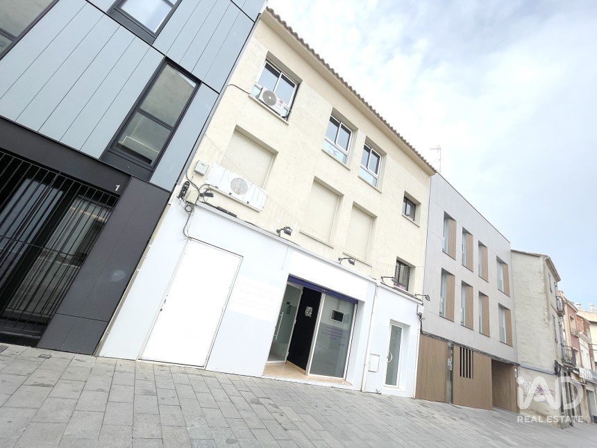 Shop / premises commercial of 240 m² in Sabadell (08201)