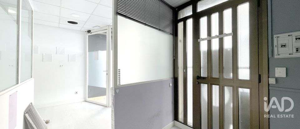 Shop / premises commercial of 240 m² in Sabadell (08201)