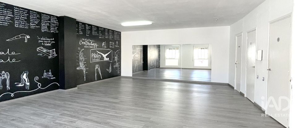 Shop / premises commercial of 240 m² in Sabadell (08201)