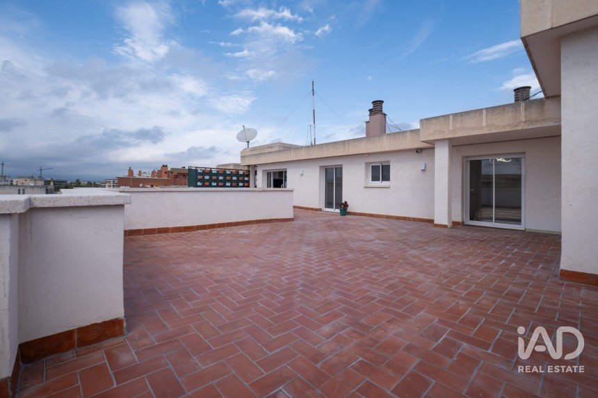 Penthouse 3 bedrooms of 70 m² in Salou (43840)