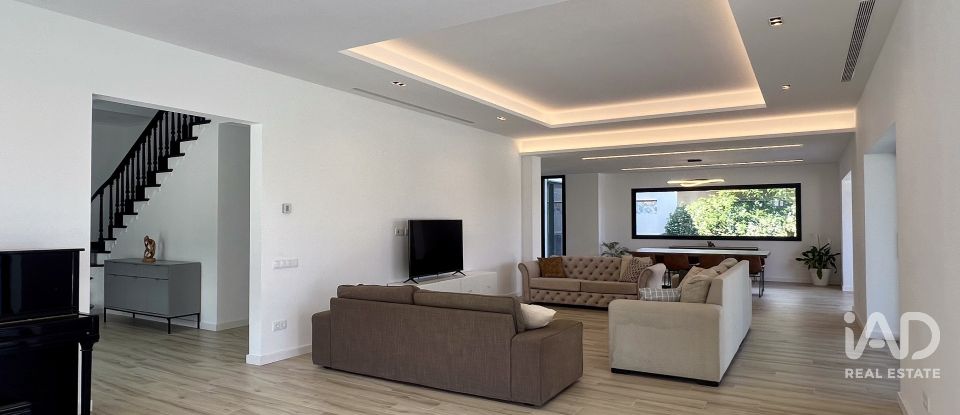 Casa 8 habitaciones de 760 m² en Sant Andreu de Llavaneres (08392)