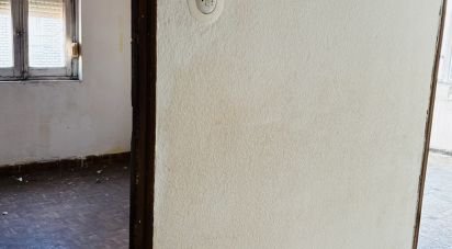 Building in León (24009) of 576 m²